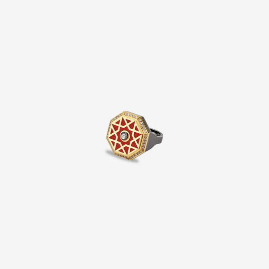 18K Gold Ring of Elegance