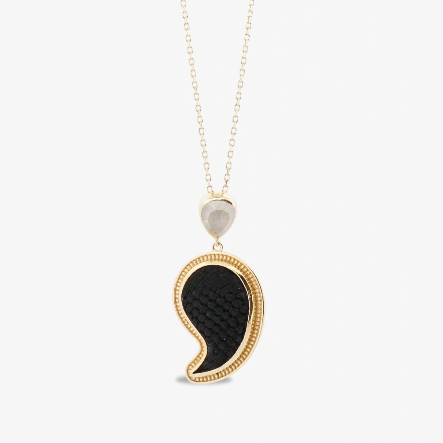 18K Gold Kiswah Al-Kaabah Vav Drop Necklace